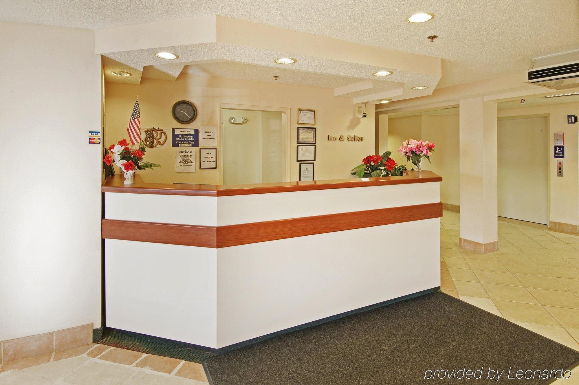 America'S Best Value Inn & Suites-Mcdonough Interior photo